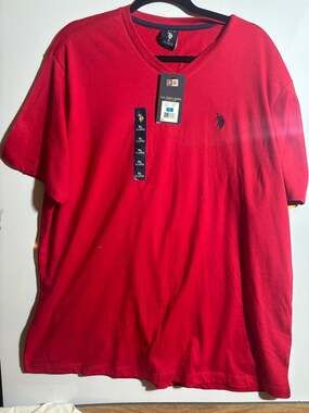 U.S. Polo Assn. Men's Short Sleeve V-Neck T-Shirt Red XL New with Tags